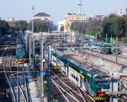 Parquery helps train station facility managers direct incoming trains to a dedicated rail track.