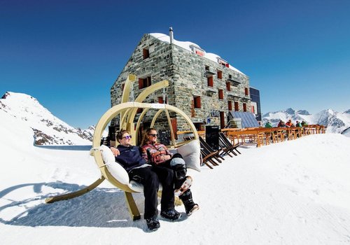 Parquery provides an accurate and affordable indoor parking guidance solution