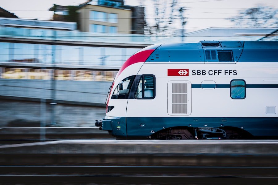 Parquery automatically counts passengers on SBB trains
