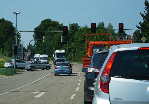Parquery detects near-accidents or if vehicles run red lights