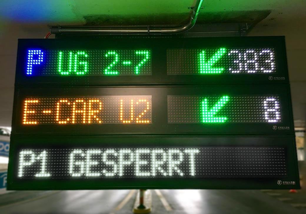 Saas Fee remote-controled parking guidance system with Parquery