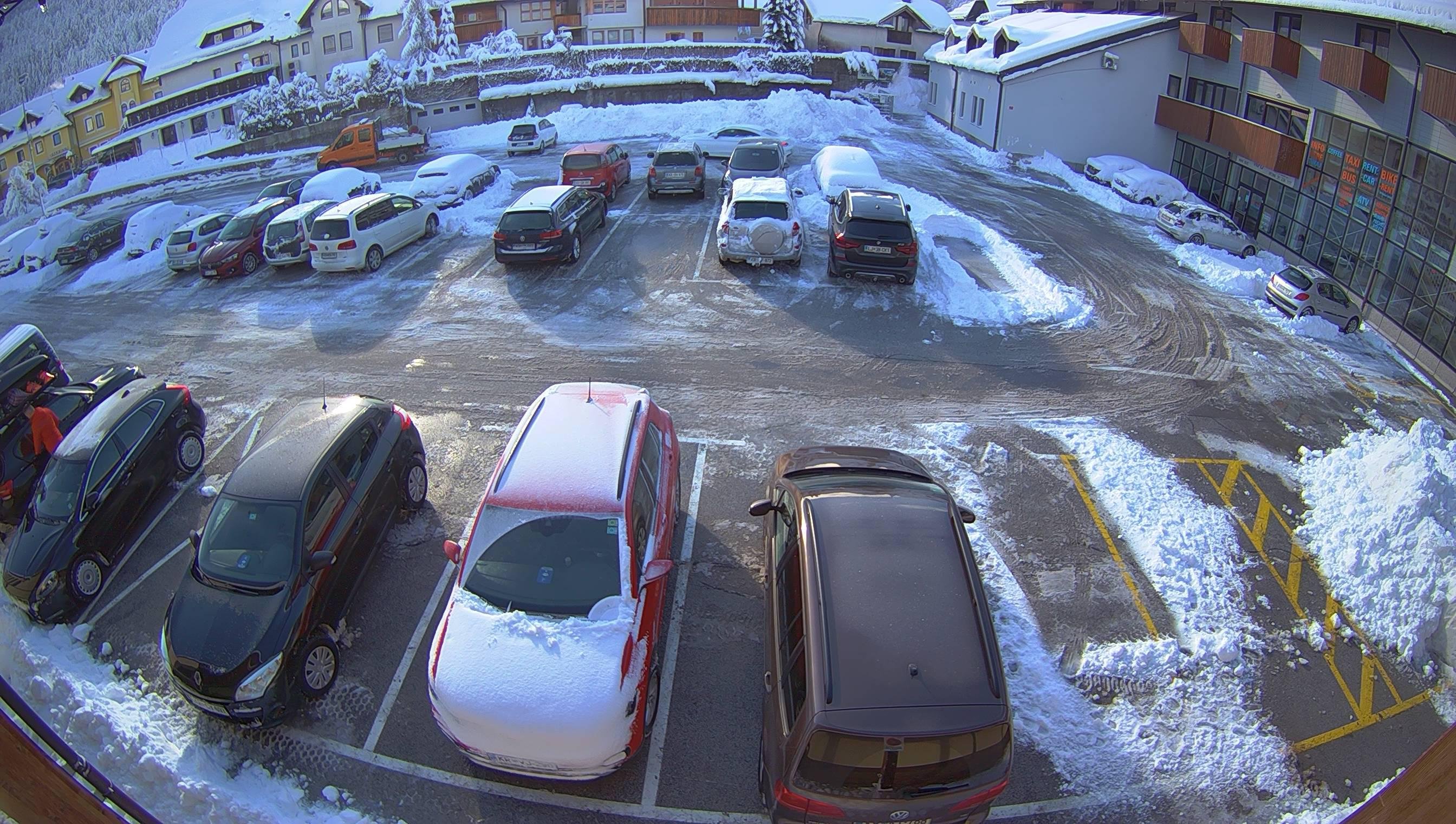 Parquery displays availability of 120 parking spots in Kranjska Gora
